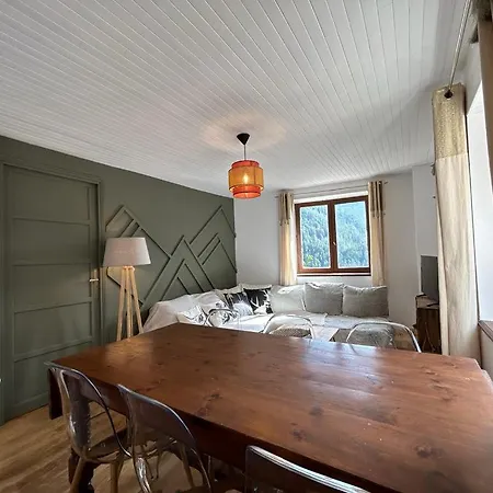 Holiday home Pour 20 Personnes,